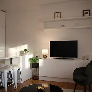 M2 Apartman Apartman Eger